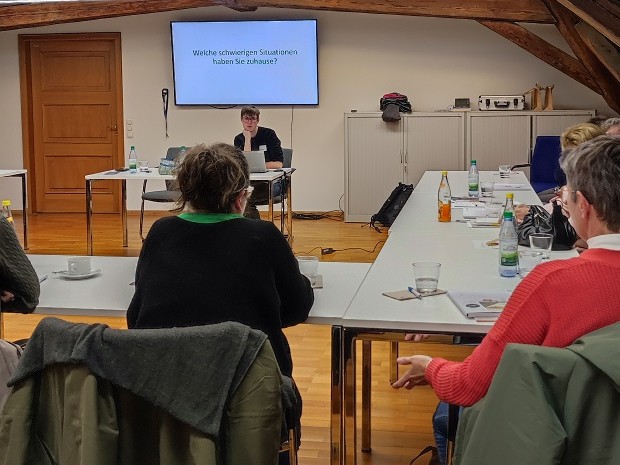 Angehörigenschulung "Hilfe beim Helfen"