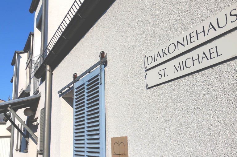 Diakoniehaus für Familien in Gochsheim mit Elternbüro und Bibliothek der Dinge